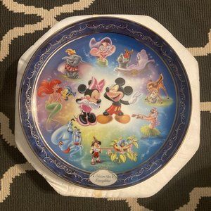Disney Bradford Exchange Plate "Share the Laughter